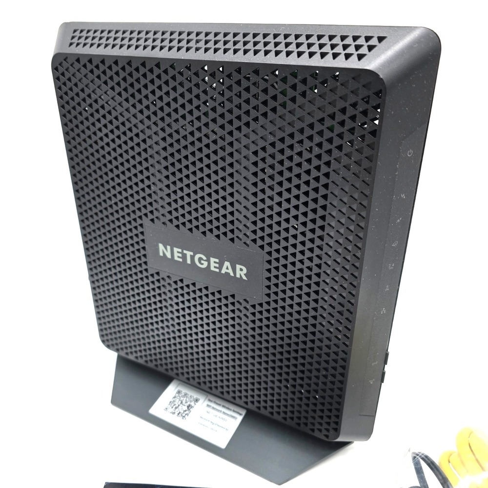 NETGEAR Nighthawk C7000 AC1900 DOCSIS 3.0 Cable Modem WiFi‎ Router Xfinity Cox - Picture 2 of 8